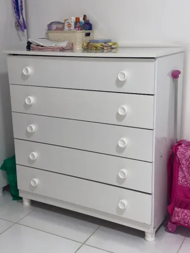 Cômoda 5 gavetas