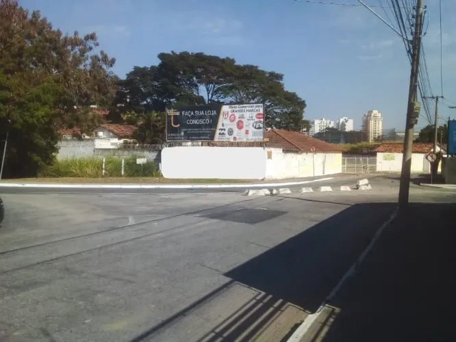 Oportunidade Terreno para alugar, 312 m² em frente ao Tauste - Taubaté/SP