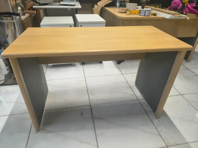 Mesa de escritório 