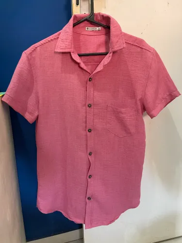 Camisa de botão P