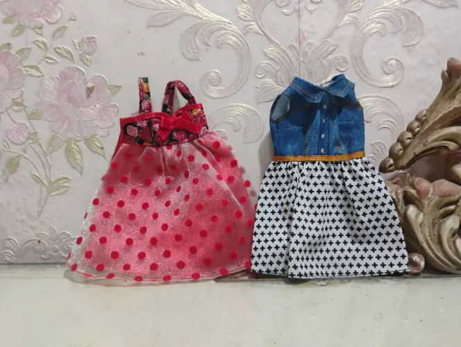 Lote Vestidos Barbie Dream House Roupinhas Ótimo Estado