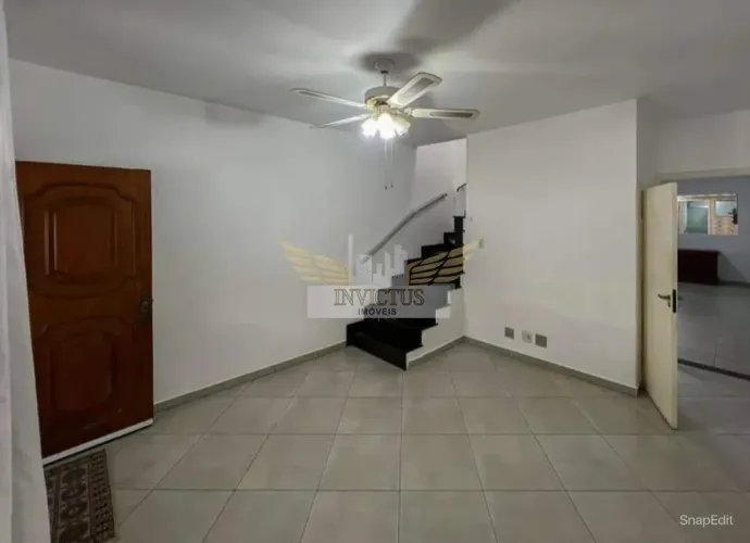 Sobrado com 2 Quartos para Alugar, 153m² - Vila Valparaiso, Santo André/SP.