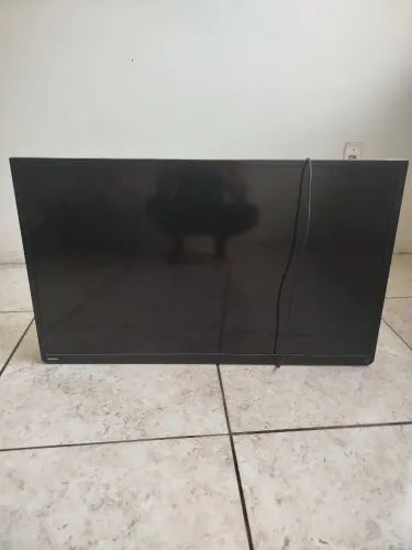 Vendo tv Toshiba 40 polegadas