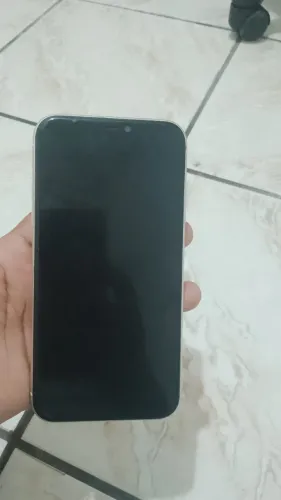 iPhone 11 64g todo bom no precinho