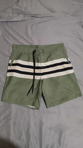 Bermudas masculina usadas