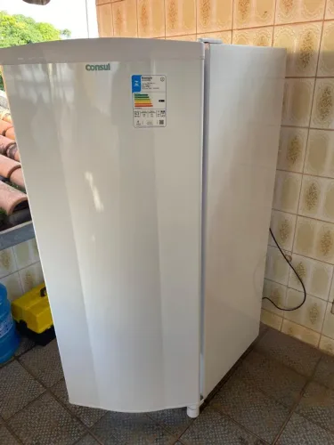 Geladeira Consul 261 Litros - 1 Porta | 220V | Excelente Estado