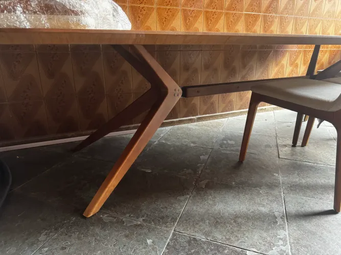 Mesa madeira maciça