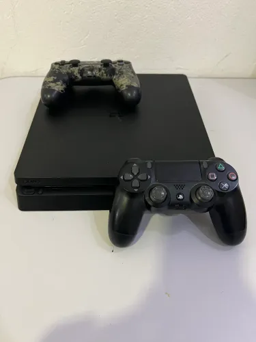 ? VENDO PS4 Slim 1TB - Excelente Estado!