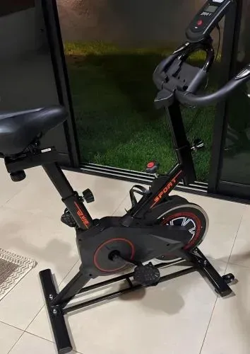 Bicicleta ergometrica spinning sport profissional Nova