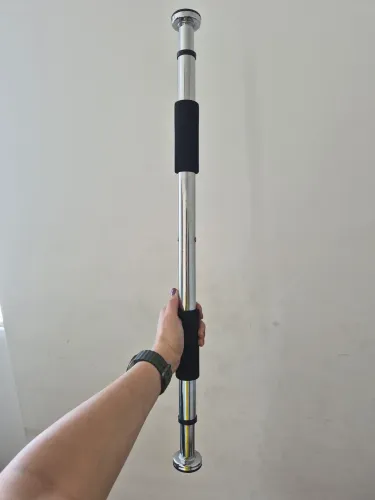 Barra para flexão regulável 62 a 100cm