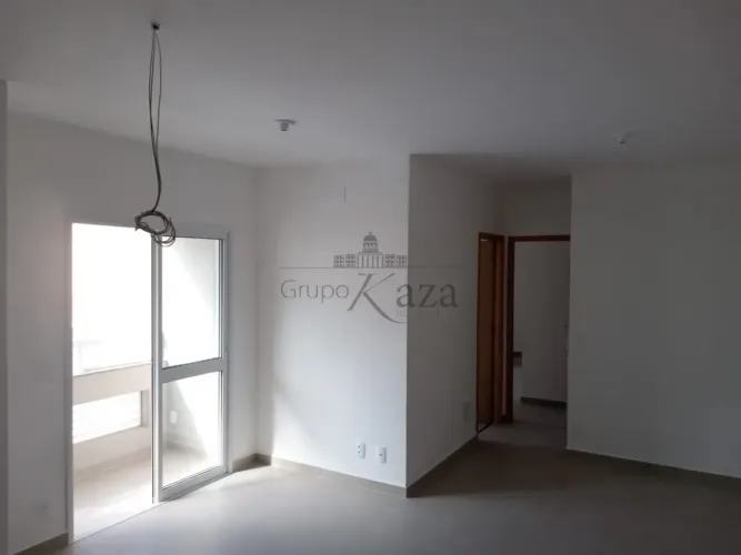 Oportunidade - Apartamento - Parque Industrial - Edifício Antônio Carlos - 2 Dormitórios -
