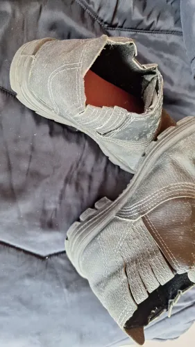 Botina de trabalho 