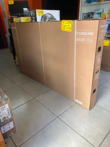 TV SMART 85 POLEGADAS SAMSUNG CRYSTAL UHD MOD.U8100F NOVA LACRADA VALOR 7.200,00