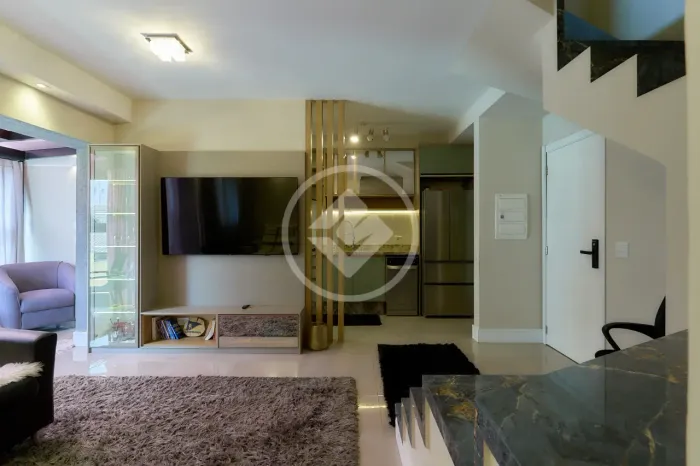 Apartamento mobiliado com 2 suítes no Vila Izabel, Curitiba codigo: 364642