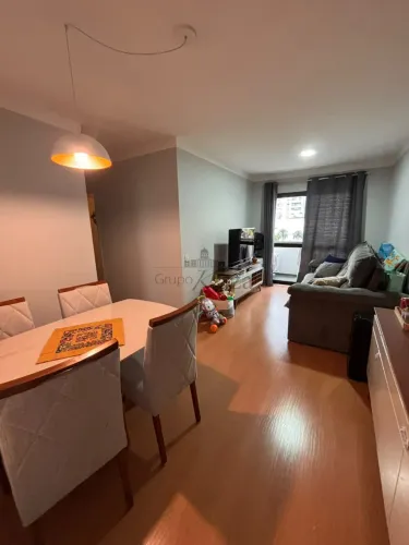 Apartamento - Jardim das Colinas - Edifício Siena - 2 Dormitórios - 70m².