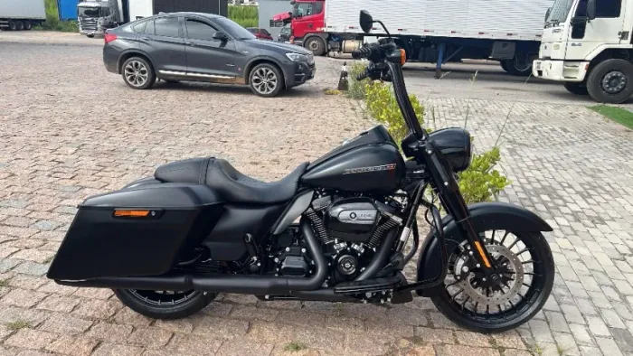 Harley Davidson Road King Special 2019 Preta Fosco com apenas 13.000 km