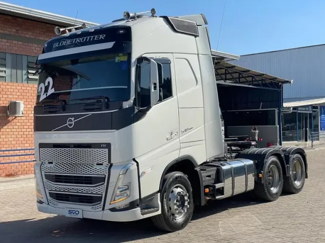 VOLVO FH 540 6X4 2022 TETO ALTO- 556 MIL KM - TANQUE ADICIONAL + KIT HIDRÁULICO BASCULANTE