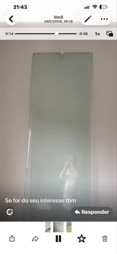 Janela pivoltante de vidro