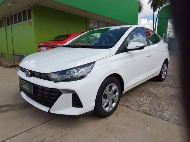 Hyundai HB20S Comfort Plus 1.0 TB Flex 12V Mec. 2025