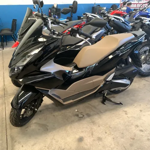 Honda PCX 160 160 cc 