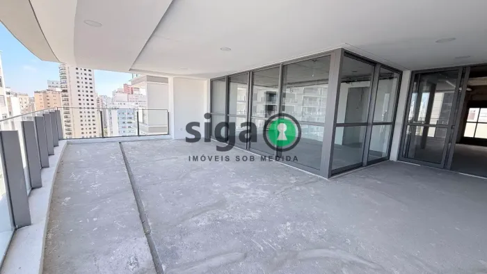 Apartamento pronto para morar com 4 suítes e 4 vagas - Próximo ao Parque Ibirapuera