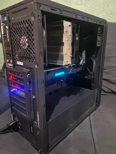 PC Gamer i7 9700K + RTX 2080 8GB + 16GB RAM + SSD NVME 