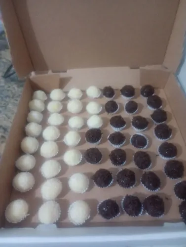Docinhos R$50 o cento