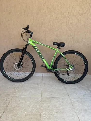 Bicicleta Lótus 7 marchas aro 29 Yamada
