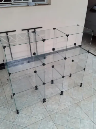 Balcão expositor 1 x 1 metro com 9 divisões preço só quinta 
