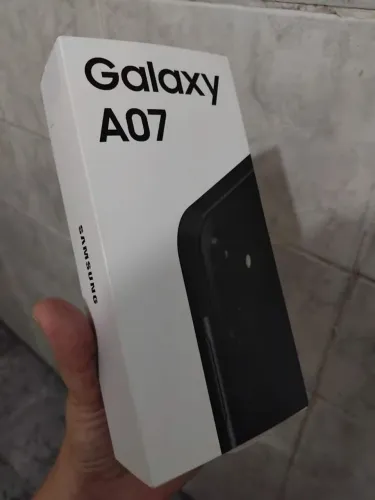 Vendo Samsung A07 128gb com nota fiscal