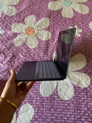 MacBook