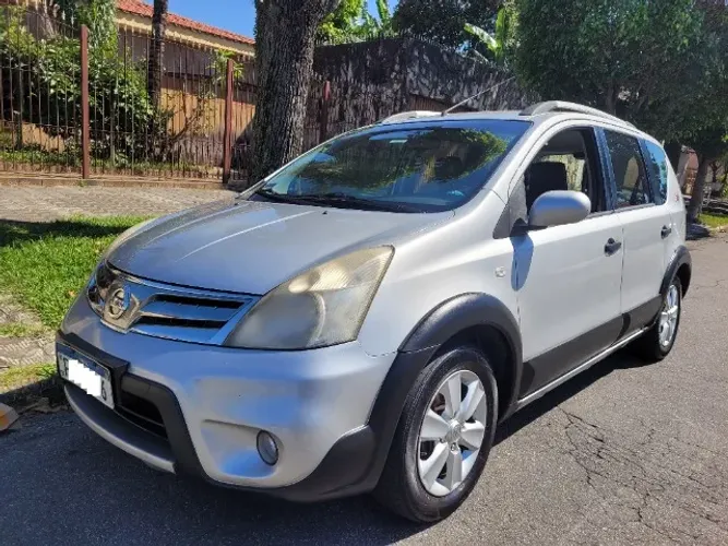 Nissan Livina X-gear Sl/X-gear 1.8 Flex F. Aut. 2013