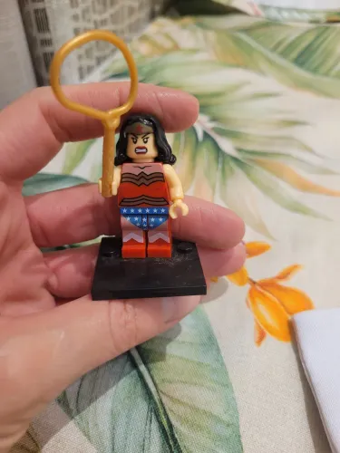 Mulher Maravilha Lego