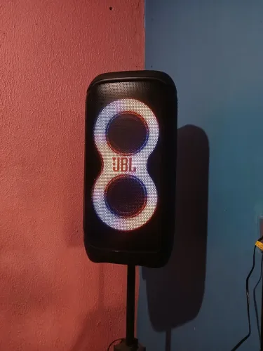 Caixa JBL