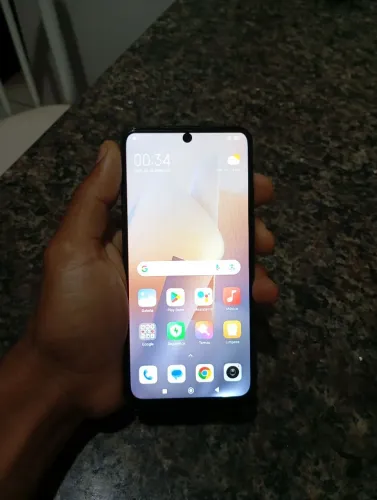 Vendo ou troco redmi note 11 em bom estado bem conservado 128 GB e 6 de ram bateria ótima