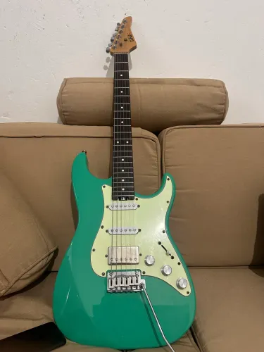 Guitarra eart captação perfect tone Mateus Asato