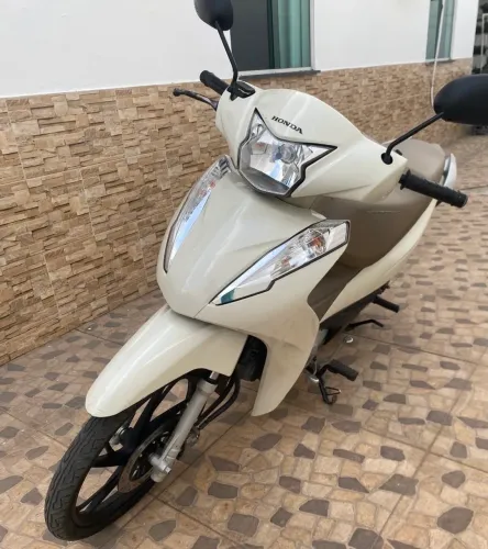Moto Biz 125