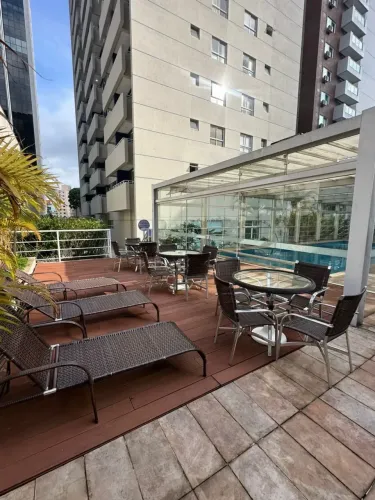 Apartamento de 1 quarto para alugar na Rua Emiliano Perneta, Centro, perto do Shopping Cry