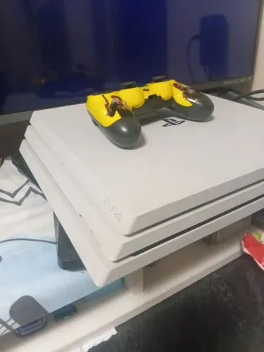 Ps4 pro 1 tera 