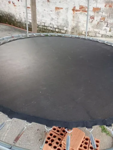 Vendo cama elástica 2.40m