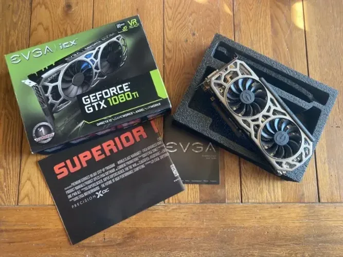 GTX 1080 Ti 11Gigas EVGA ,troco em RTX 3060 12Gigas + volta minha