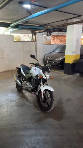 Honda CB 300r Flex 2012 CONSERVADA