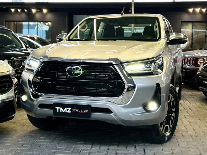 Toyota Hilux CD SRX Limited 4X4 2.8 TDI Die.aut 2022