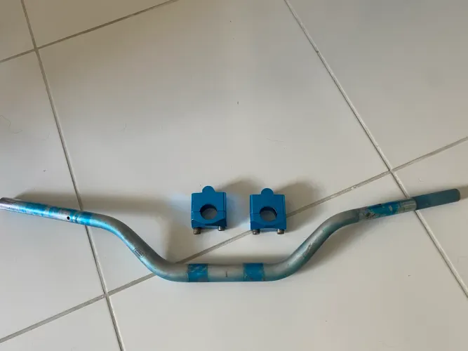 Guidão esportivo azul