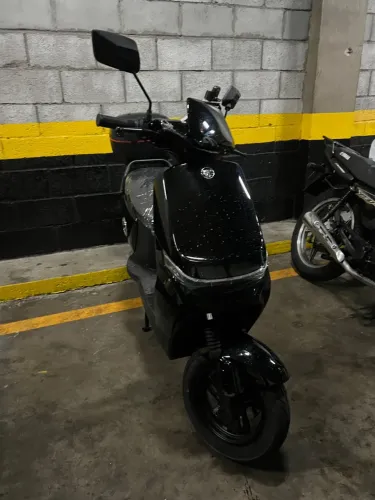 Moto elétrica/ Scooter ZUB L70