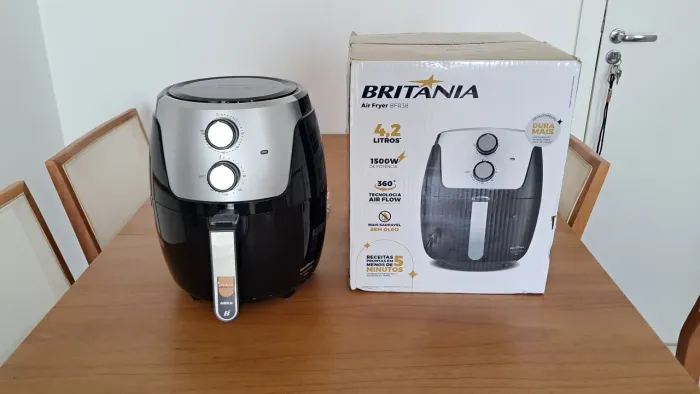 Air Fryer Britânia 4,2L (NOVO)