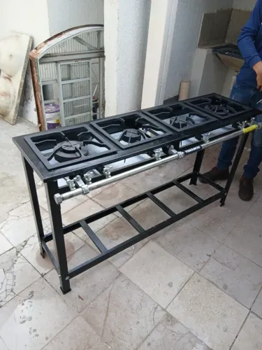 FOGÃO 4 BOCAS EM LINHA VENANCIO