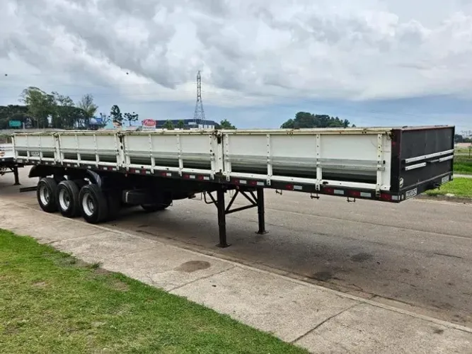 Carreta Grade Baixa Randon Ano 2013 Compensado Naval 12.40mts Pneus Roda Raiada