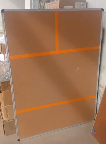 Quadro cortiça 1.20 x 90 cm