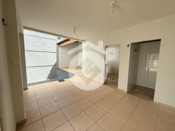 Casa para locação com 3 quartos, sendo 3 suíte - 153,81m² - Cidade Jardim - Uberlândia/MG